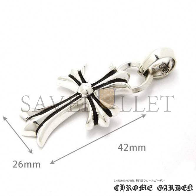 Ch**me He**ts small cross pendant