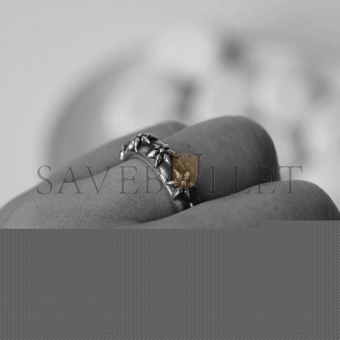 Ch**me He**ts star band ring