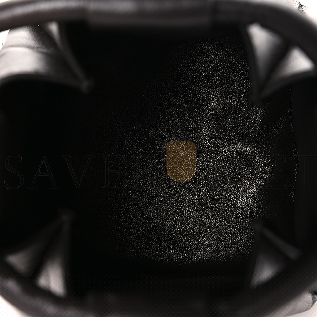 bo*te*ga Ve*ne*ta nappa strass pyramid bag fondant (15*15*13cm)