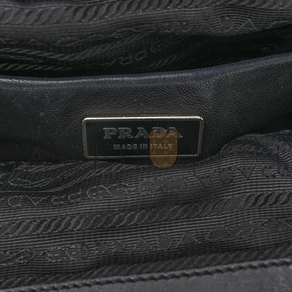 Pra*a calfskin swing chain frame bag black (25*23*10cm)