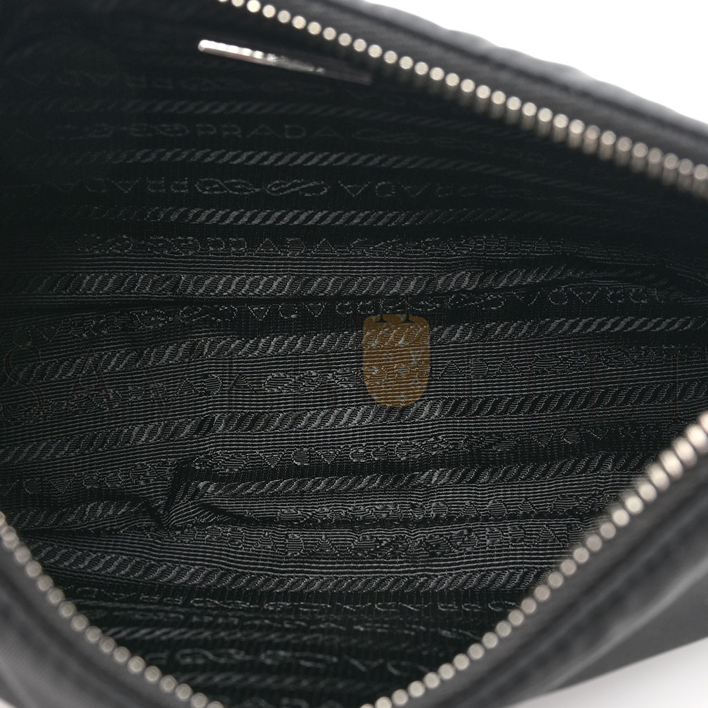 Pra*a nylon re-edition 2005 shoulder bag black (22*16*6cm)