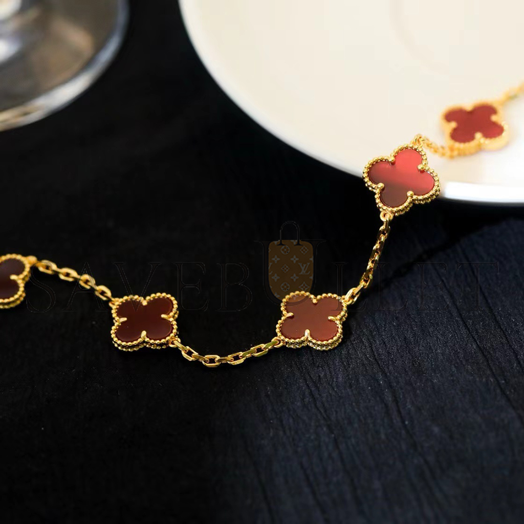 V*N CL*F arpels vintage alhambra bracelet, 5 motifs - yellow gold, carnelian  vcard35500