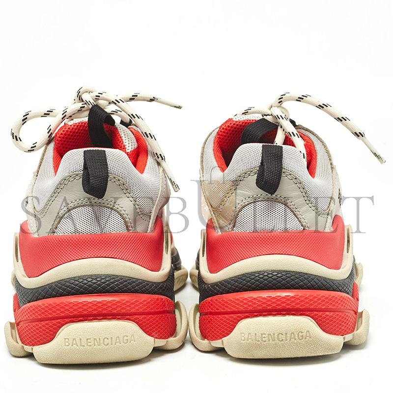 Ba*len*cia*ga red grey mesh and nubuck triple s low top sneakers 524039w06f19000