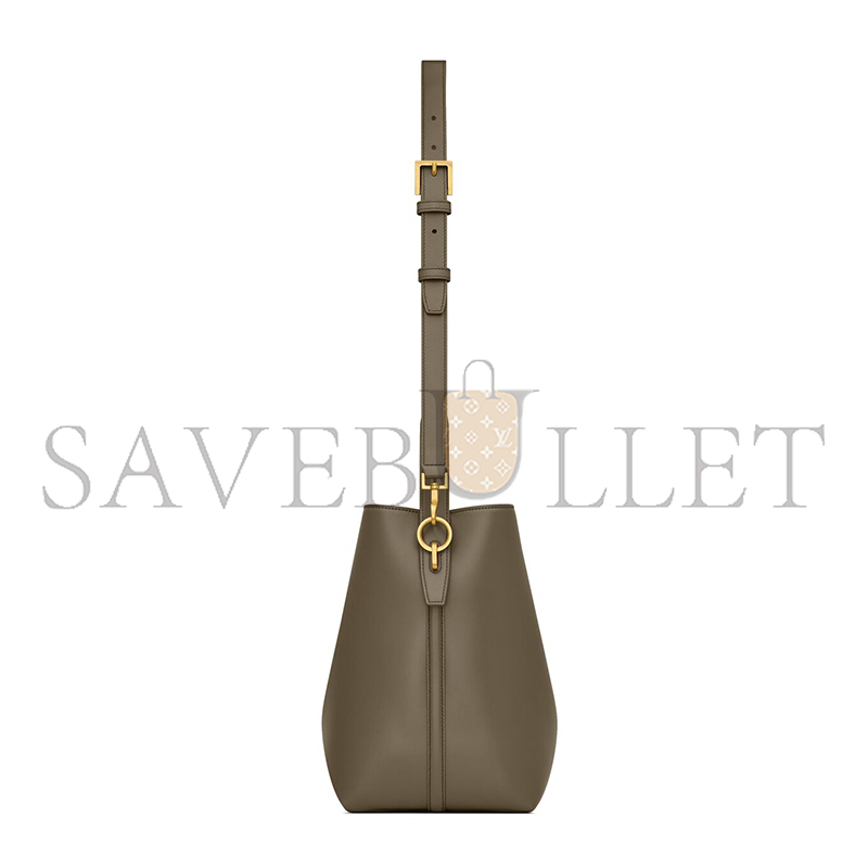 Y*L le 37 in shiny leather 7428282r20w3237 (20*25*16cm)