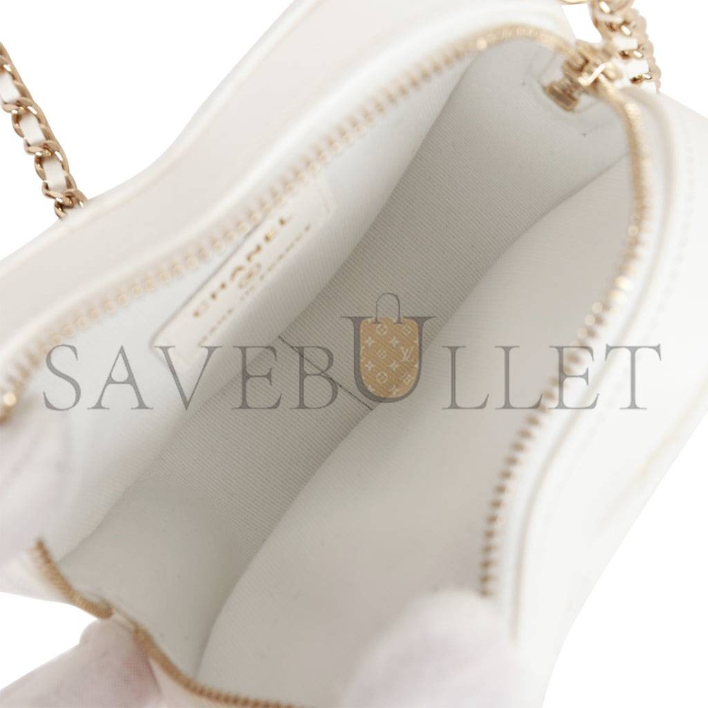 Ch*el cc in love heart clutch with chain white lambskin light gold hardware (13*13*5cm)