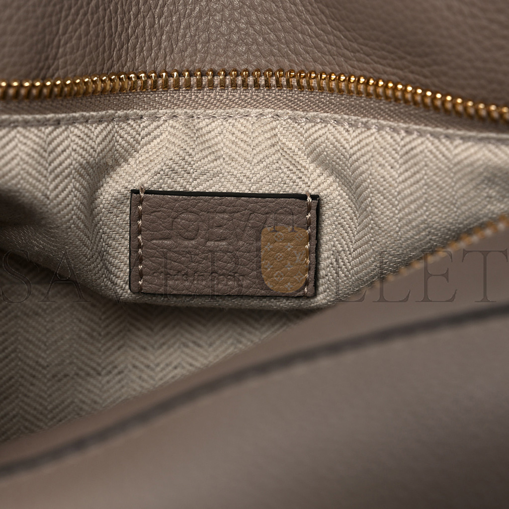 l*ew* grained calfskin small puzzle bag sand (24*16.5*10.5cm)