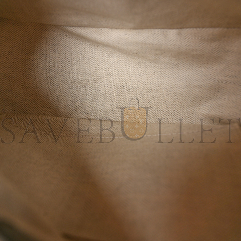 l*ew* calfskin small puzzle edge bag laurel green light oat (24*19*10cm)