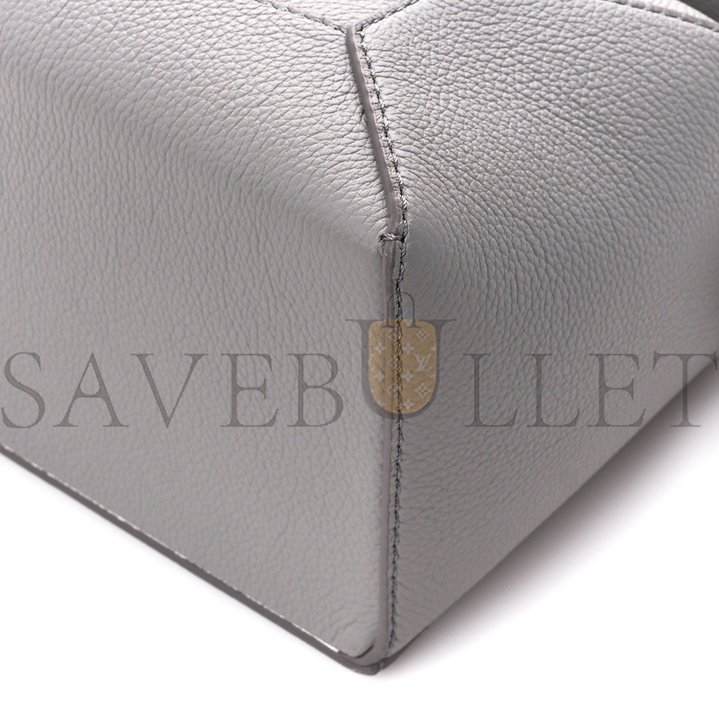 l*ew* soft grained calfskin small puzzle edge bag pearl grey (24*16.5*10.5cm)