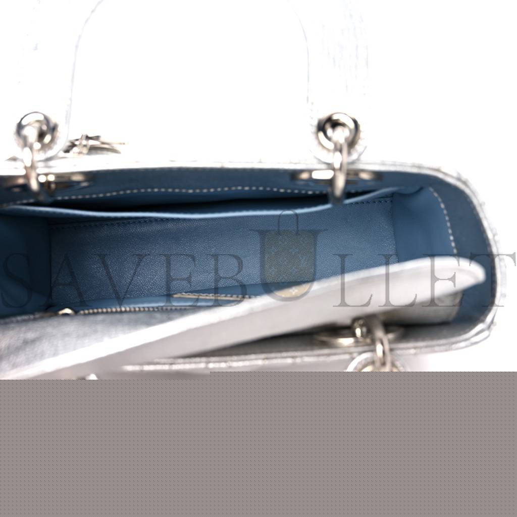 D*or metallic grained calfskin cannage small my lady D*or silver (20*18*8.3cm)