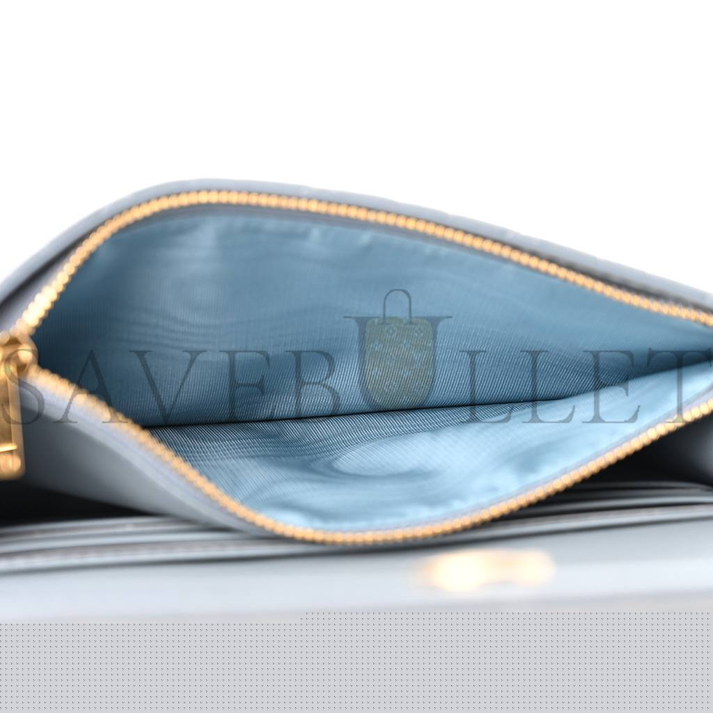 d*or S*pple calfskin caro pouch with chain cloud (20*11*3.2cm)