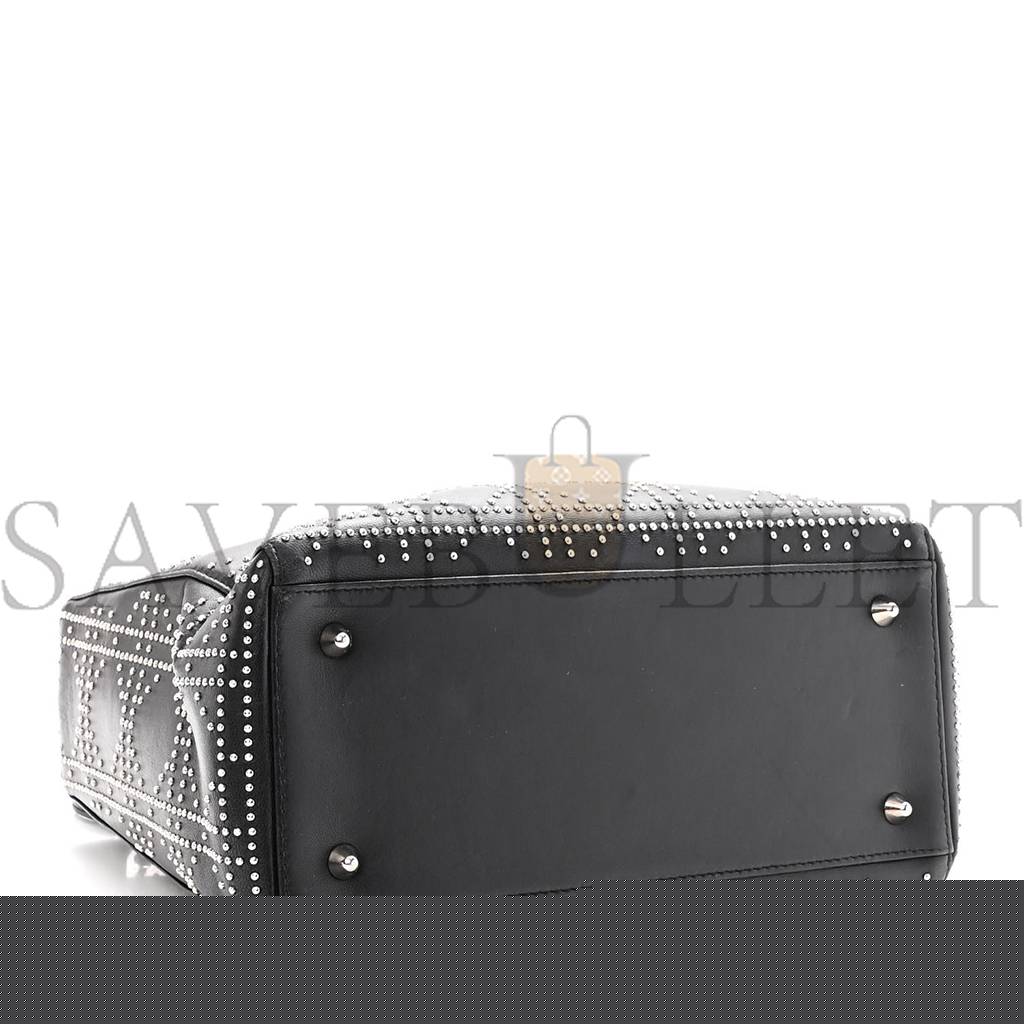 D*or lambskin studded cannage medium lady D*or black (23*20*12.7cm)