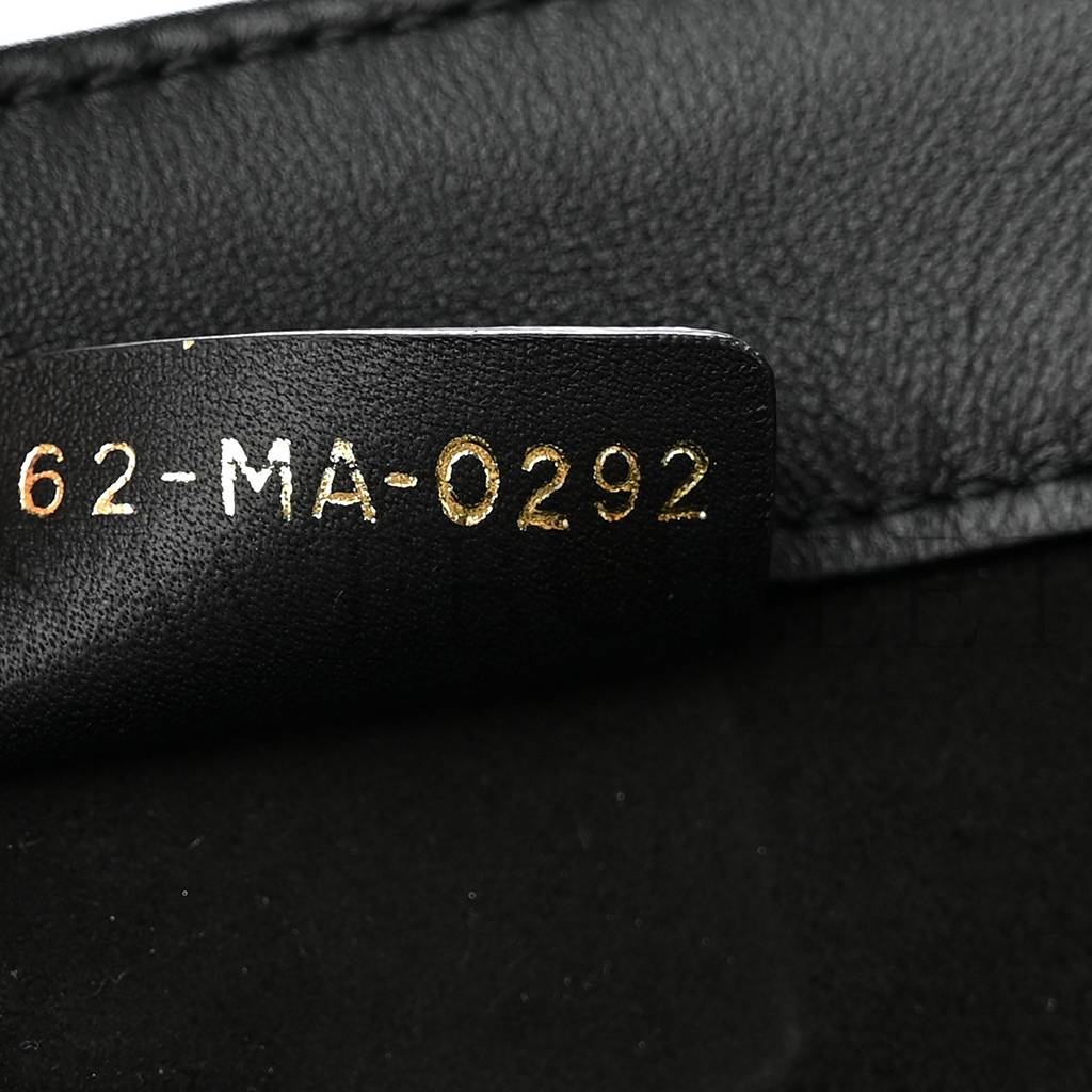 D*or calfskin embossed medium book tote black (36*27*17.8cm)