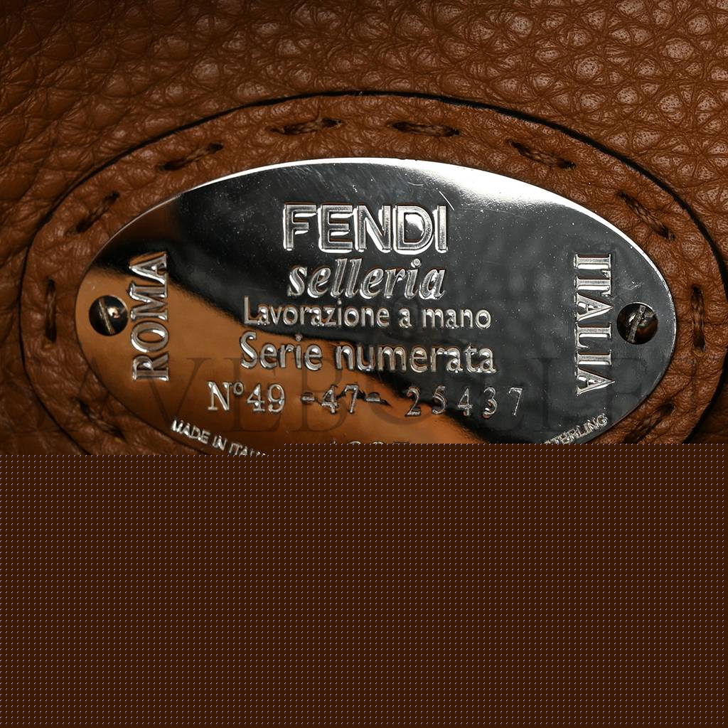 F**di cuoio romano selleria bi-color medium peekaboo iconic satchel black mou (34*24*13cm)